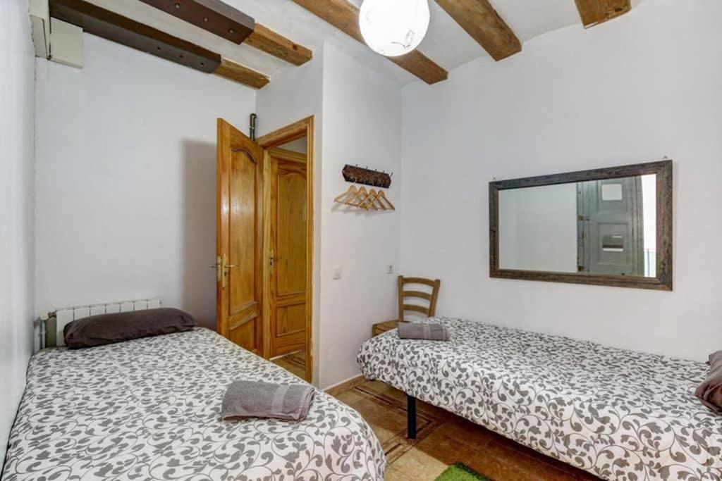 7 Pax Montserrat Ramblas Barcelona 바르셀로나 외부 사진